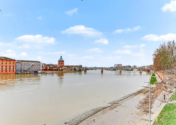 Le Pastel - Daurade, Capitole à 200m, Clim Aircon, WiFi, Netflix - rénové en 2026 - renovated in 2026 Apartamento Toulouse